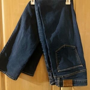 Luck Brand jean Brook straight legs
